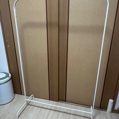 ハンガーラック　IKEA