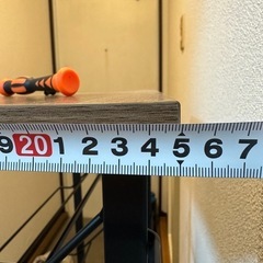 スリムなシューズラックの画像