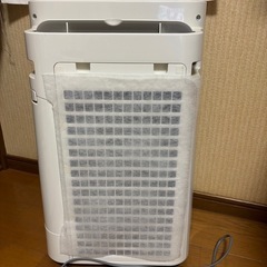 SHARP 加湿空気清浄機　KC-J50 説明書付きの画像