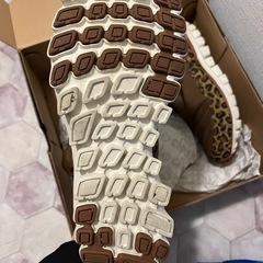 【新品】23.5cmスノーブーツ リーボック【新品】の画像
