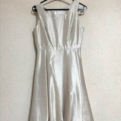 【※お譲り先決定】ベージュ ツイードジャケット & ノースリーブワンピース セットアップの画像