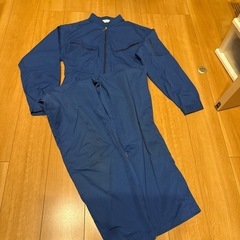 作業つなぎの画像