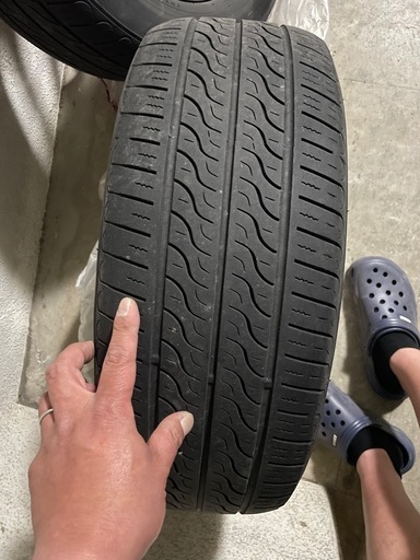 トーヨー夏タイヤ215/60r16
