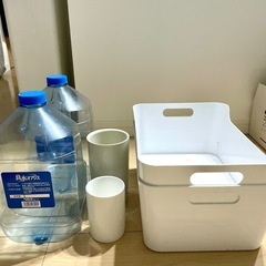 ベルク良水オアシス2個＋IKEA収納ツール＋無印キッチンツール収納