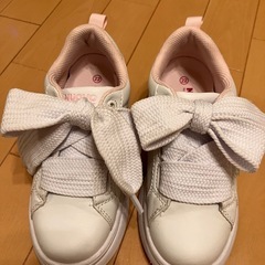 キッズスニーカー