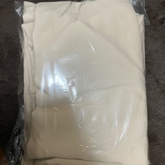 カーテン　ベージュ