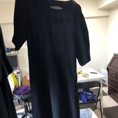 夏用の喪服ワンピース