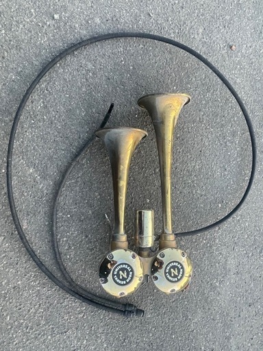 決定しました。ニッケン 真鍮バトルヤンキーホーン