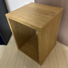 小さめのボックスの画像