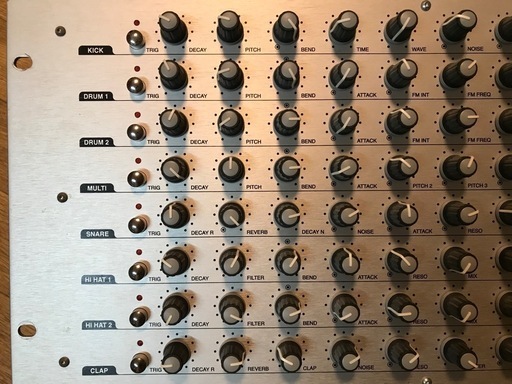 アナログドラムシンセサイザー VERMONA DRM1 mk3 スタジオ使用のみ