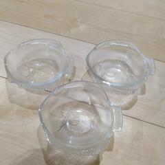 魚形　ガラスの器
