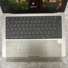 MacBook Pro M3 8コア/10コア 16GB 1TBの画像