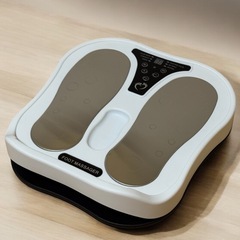 【新品】足裏EMS 足トレーニング フットケア ストレッチ 筋ト...