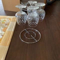 グラス4個セット　ワイングラス　収納ケース付き