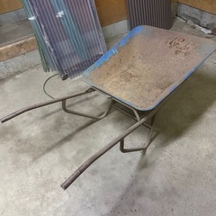【取引終了
】 農作業用一輪車（無料）の画像