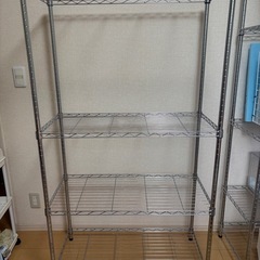 お話中です。スチールラック