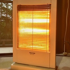 【ほぼ未使用】動作確認済　2秒速暖！直管型ハロゲンヒーターの画像