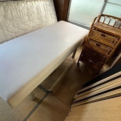 マッサージベッドの画像