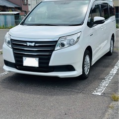 トヨタ　ノア　ステーションワゴン
