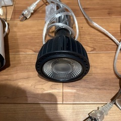 植物育成用ライト3個＋ソケット4個の画像