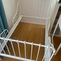【値下げ】　IKEA　伸長式ベッドフレームとすのこの画像