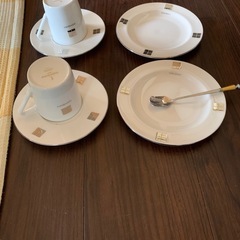 コーヒーカップ　ケーキ皿　セット　イヴサンローラン　ブランド