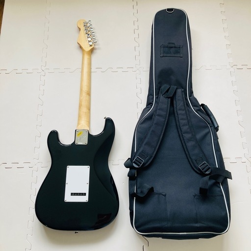 Mavis メイビス エレキギター ストラトキャスター ブラック ソフトケース付