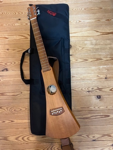 【決まりました】
ミニギターバックパッカー