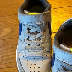 NIKE  スニーカー　18cmの画像