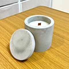 【ジモティー販売済み】コンクリート製蓋つきキャンドル