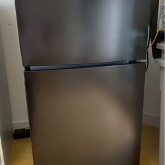 【新品同様】2023年製87Lの2ドア冷蔵庫♯定価25000円