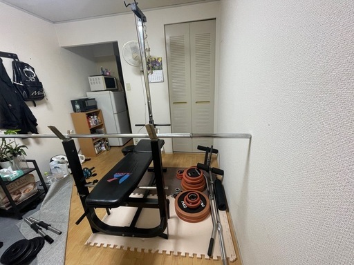 トレーニングマシン