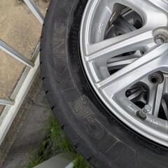 スタッドレス 155/65R13 13インチ 4本セット(1本バースト)の画像