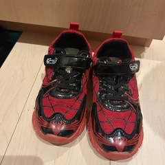 子供の靴4点セットの画像