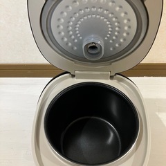 ✨お値下げしました✨ヒロ・コーポレーション 炊飯器 4合炊き HR-05 KOM コム の画像