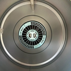 乾燥機　リンナイ　乾太くん　8kg用 専用台付きの画像