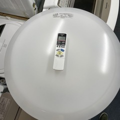HITACHI LEDシーリングライト　LEC-AH850TE 8畳用