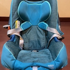 britax römer 新生児チャイルドシートの画像