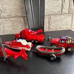 🉐【新品🌟】🇺🇸アメリカ   FIRE  DEPT.    3台稼働伸縮タイプ 消防車、ボート、ヘリコプターセット の画像
