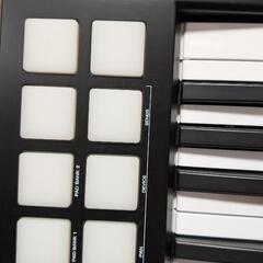 M-Audio 49鍵USB MIDIキーボード Oxygen 49 MKVの画像