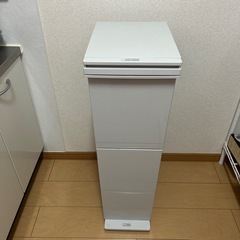 2段　ダストボックス
