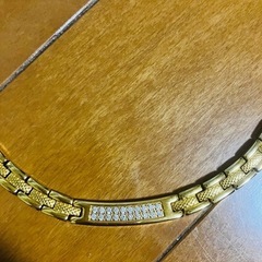 値下げ！磁気ネックレス　ゴールドの画像