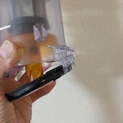 日立　充電式コードレス掃除機　の画像
