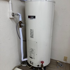 電気温水器　三菱150リットル