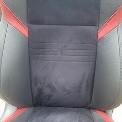 運転席用 WRX STI 純正シート F型の画像