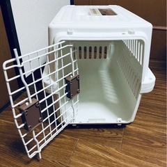 【超美品！】ペット用クレート・トラベルキャリーの画像