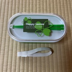 【新品未使用】お弁当箱（2段式）｜箸・ゴムバンド付き