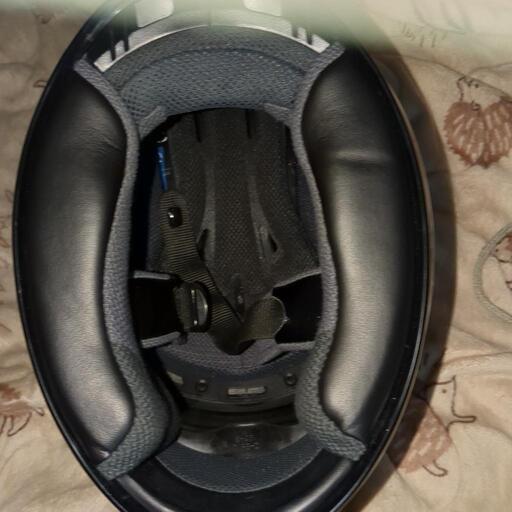 フルフェイスヘルメット傷無し美品です。