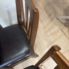4人掛けダイニングテーブルセットの画像