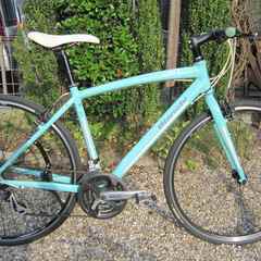美品　BIANCHI ビアンキ　クロスバイク　CAMALEONTE1　